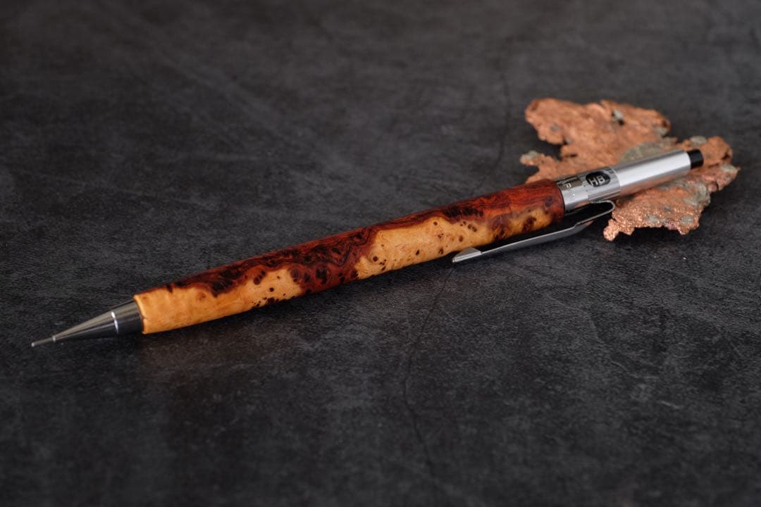 PG5木軸カスタム0213　高村杢工房 製図用シャープペンシル　極上花梨瘤紅白 PG5木軸カスタム0098 高村杢工房 製図用シャープペンシル 花梨瘤