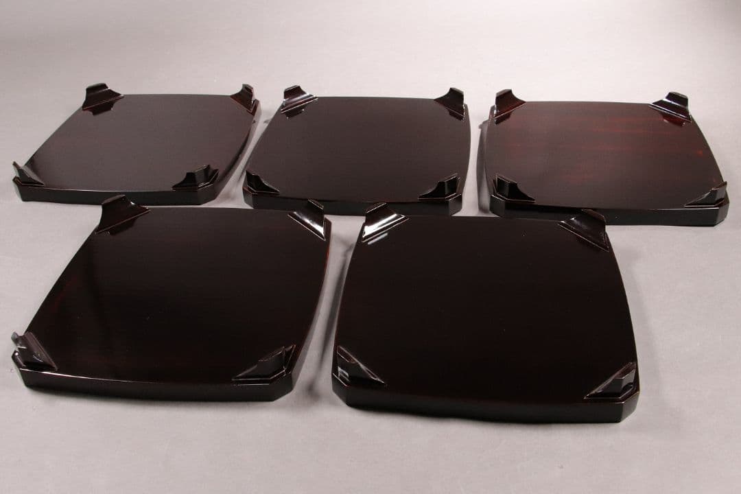 CH74 時代木製漆器 花鳥金蒔絵 黒塗吸物膳 五客 足付 隅切四方膳 盆 梨地