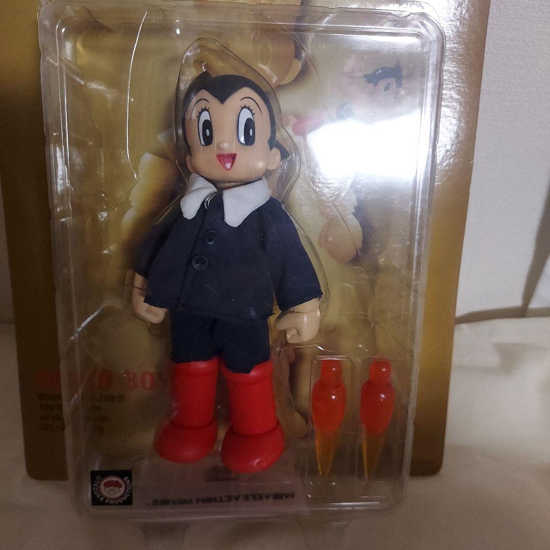 ミラクルアクションフィギュア 鉄腕アトム 　ASTRO　BOY　学生服