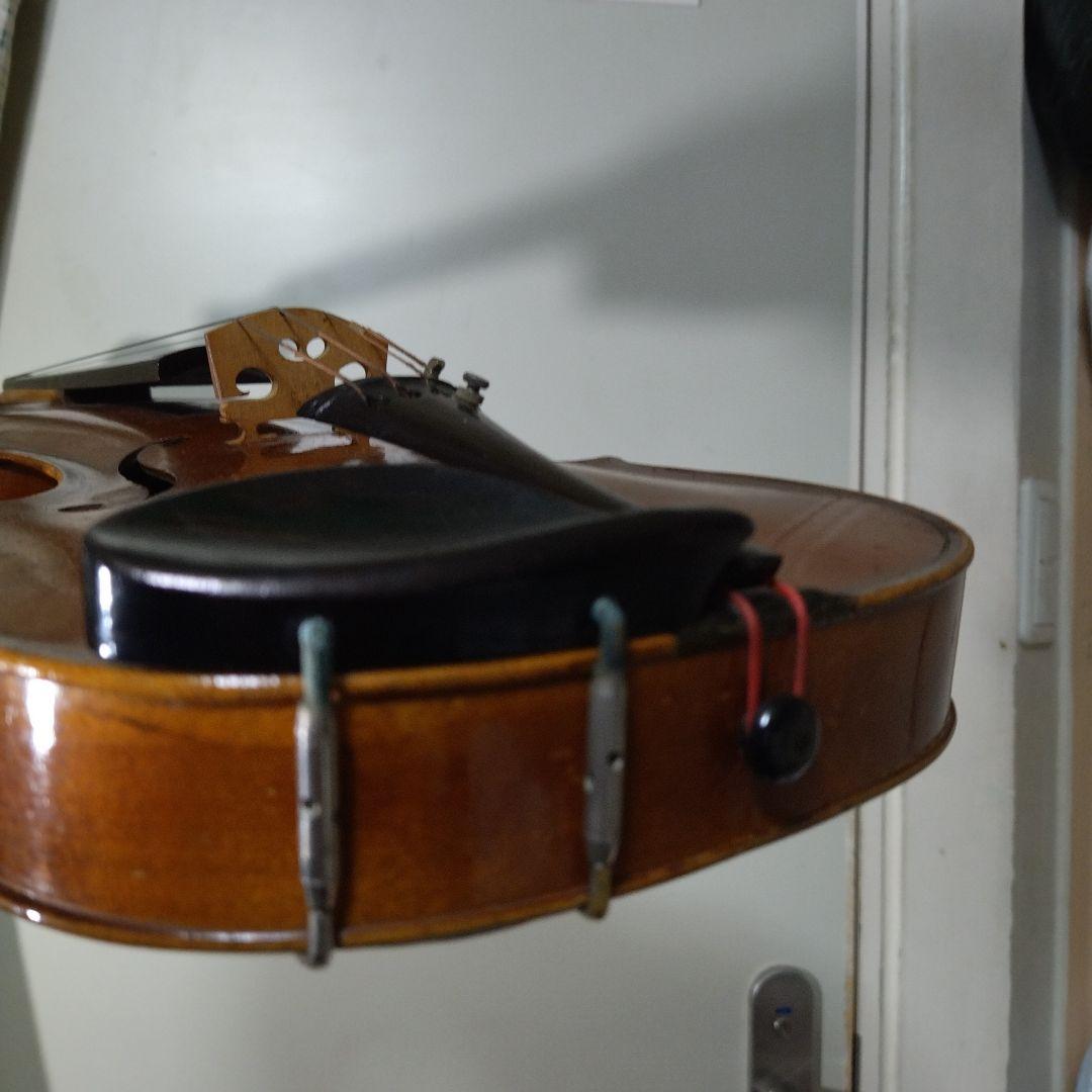 ♥大特価♥スズキバイオリン4/4 NO．4 　1952年製　大人用弓ケース松脂付