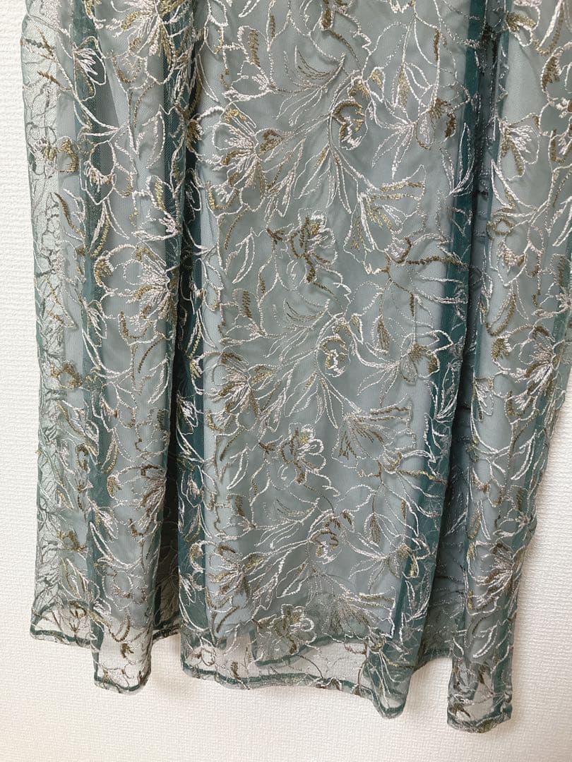 美品　人気　カナ　花柄刺繍 レースボレロ キャミワンピース ２点セット　グリーン