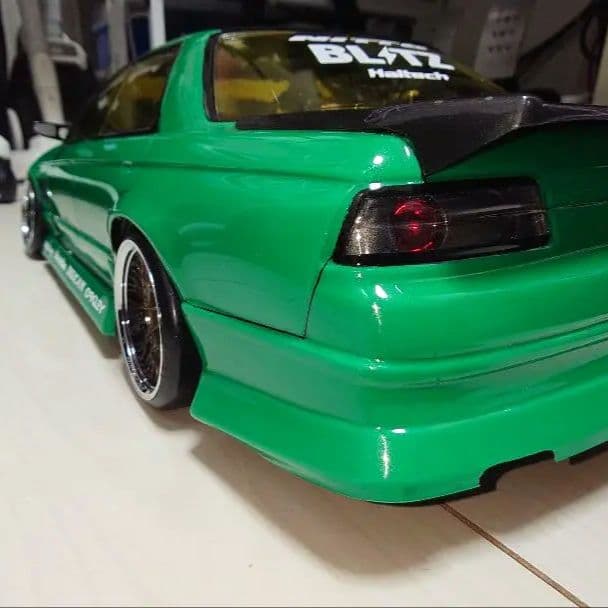 パンドラ　スカイラインR32 4ドア　ボディ