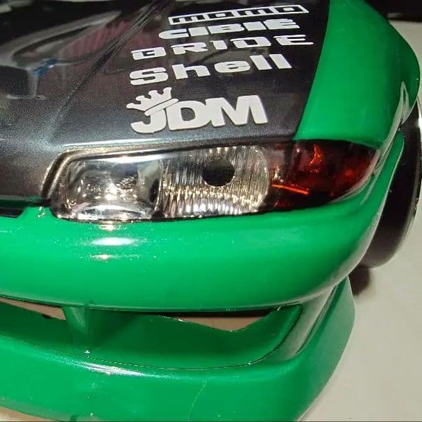 パンドラ　スカイラインR32 4ドア　ボディ