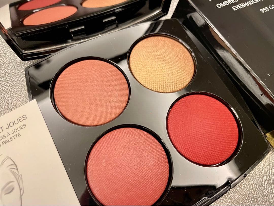 新作シャネル　レ キャトル ルージュユーエ ジュ アイ&チークパレット958