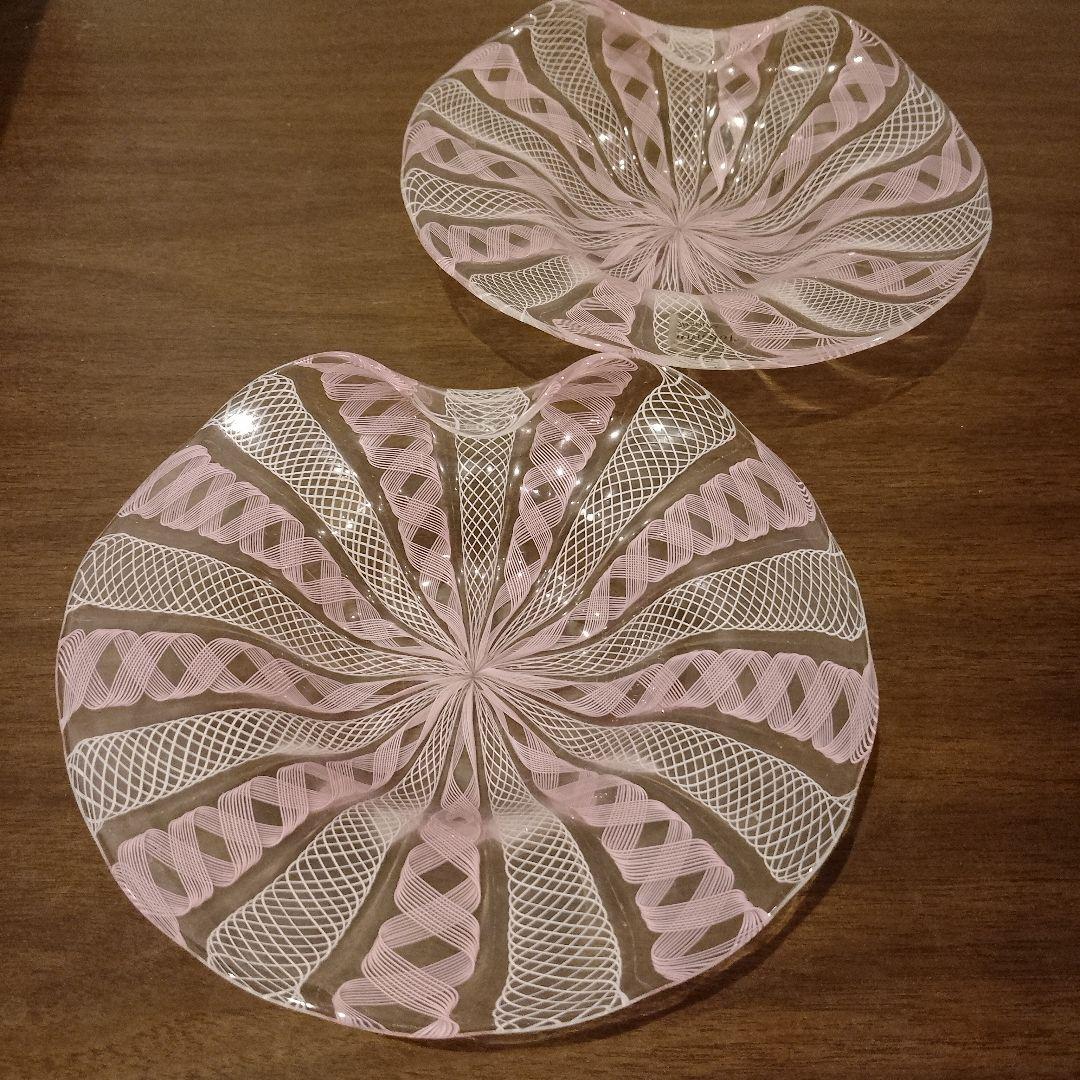 ベネチアンガラス　ムラノ　MURANO　変形皿　2枚　ピンク　レース　インテリア ベネチアンガラス ムラノ MURANO 変形皿 2枚 ピンク レース インテリア