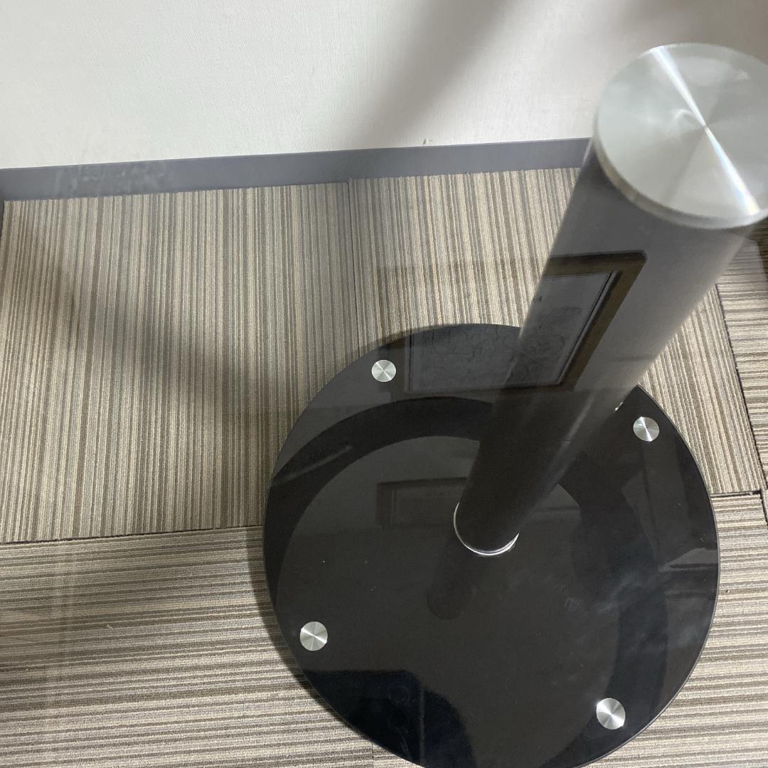 naonao1788　ガラス丸テーブル IKEAローテーブル2点セット