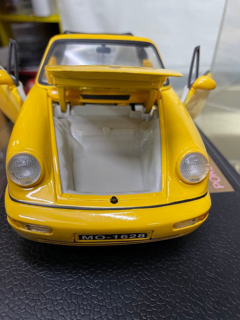 ポルシェ911 カレラ4カブリオレ