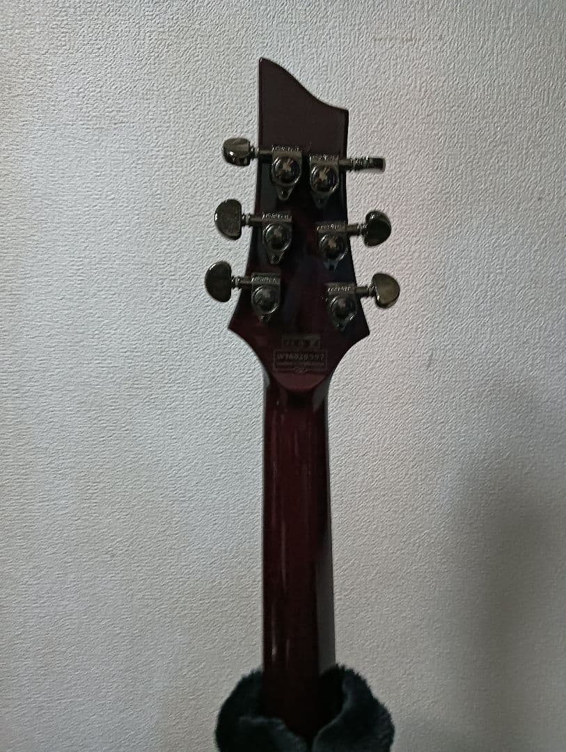 Schecter ヘルレイザー AD-C-1-FR-HR EMG搭載