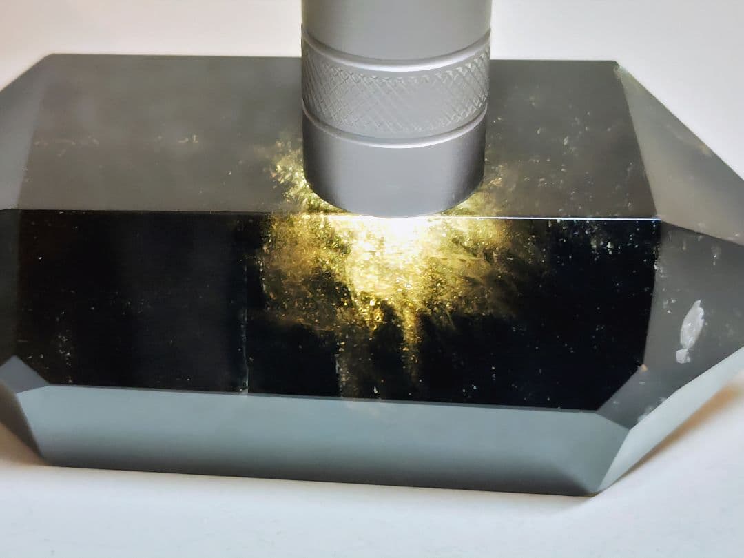 モリオン 438g 黒水晶 クォーツ 原石 鑑賞石 自然石 誕生石 鉱物 鉱石