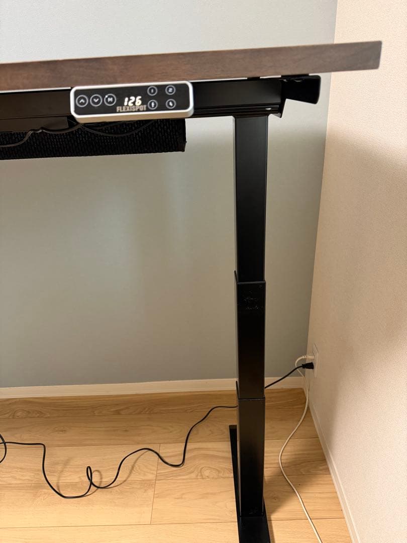 Preducts 昇降デスク FOREST｜E7｜140×70 電動