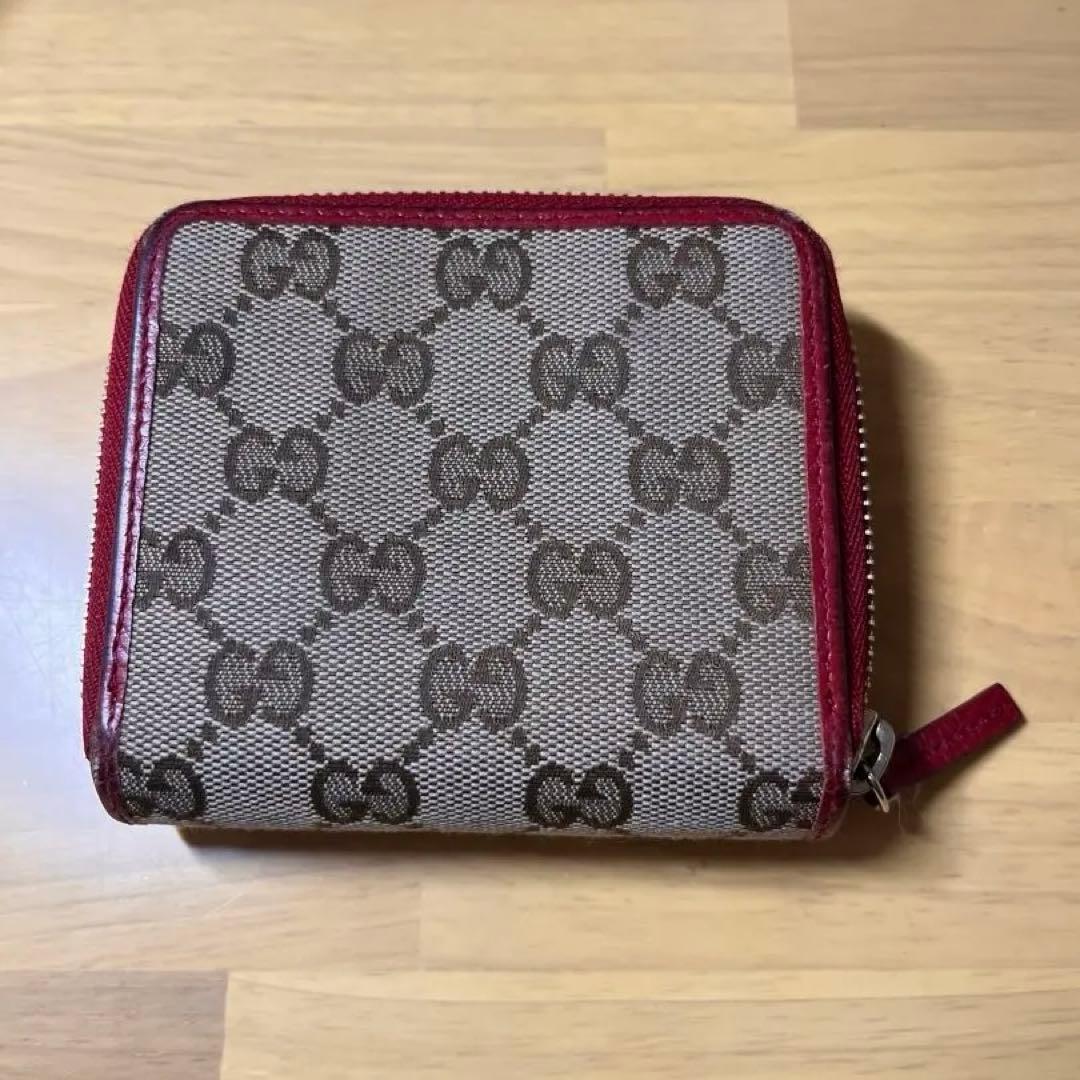 Gucci GGパターン 二つ折り財布 ベージュ/レッド - メルカリ