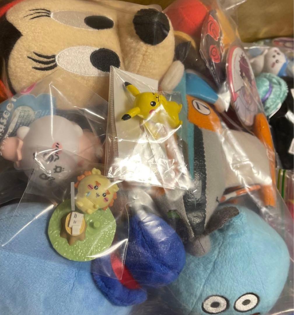 ノンジャンル アニメグッズ 雑貨 250個程度 大量まとめ売りセット