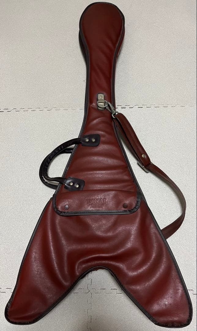 エレキギター　フライングV