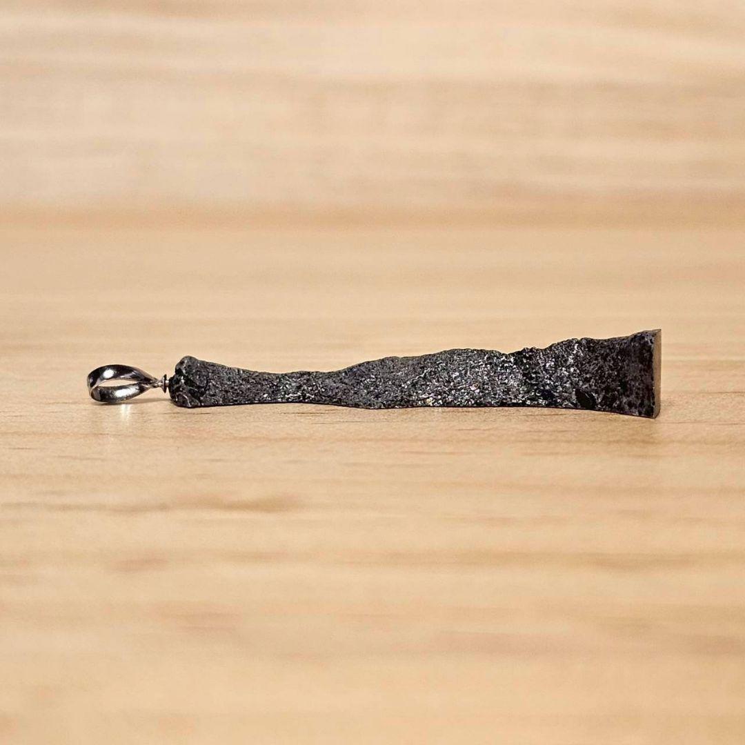 アキムネ様専用】ギベオン隕石 ペンダントトップのみ【鑑別書付