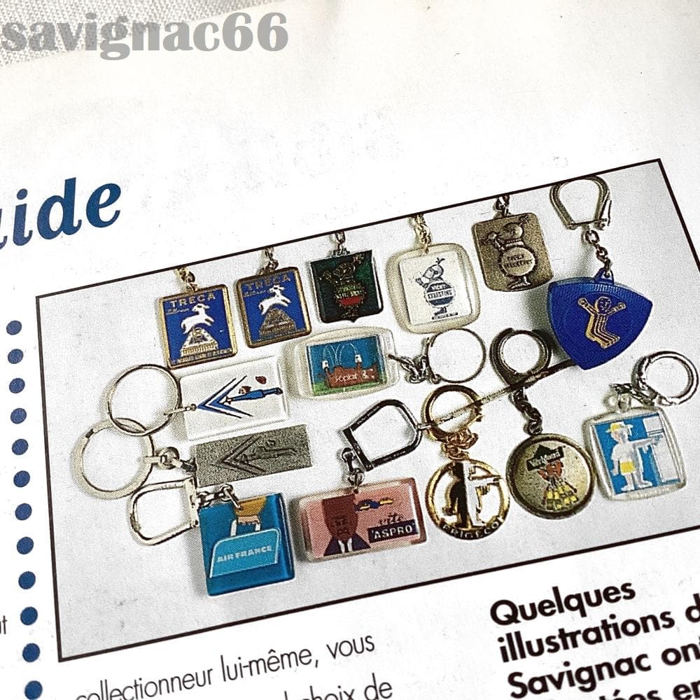 80s フレンチキーホルダー ブルボン CITROEN サヴィニャック - メルカリ