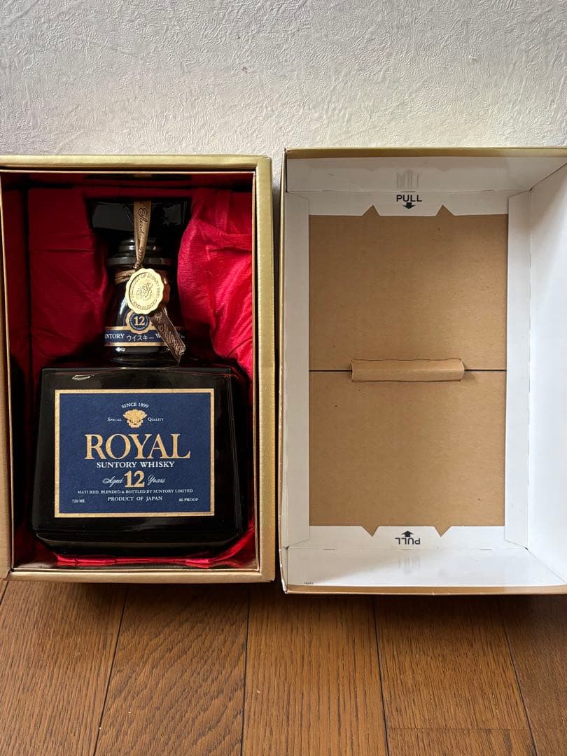 サントリーウイスキー ローヤル プレミアム12年 新品 未開栓 青ラベル