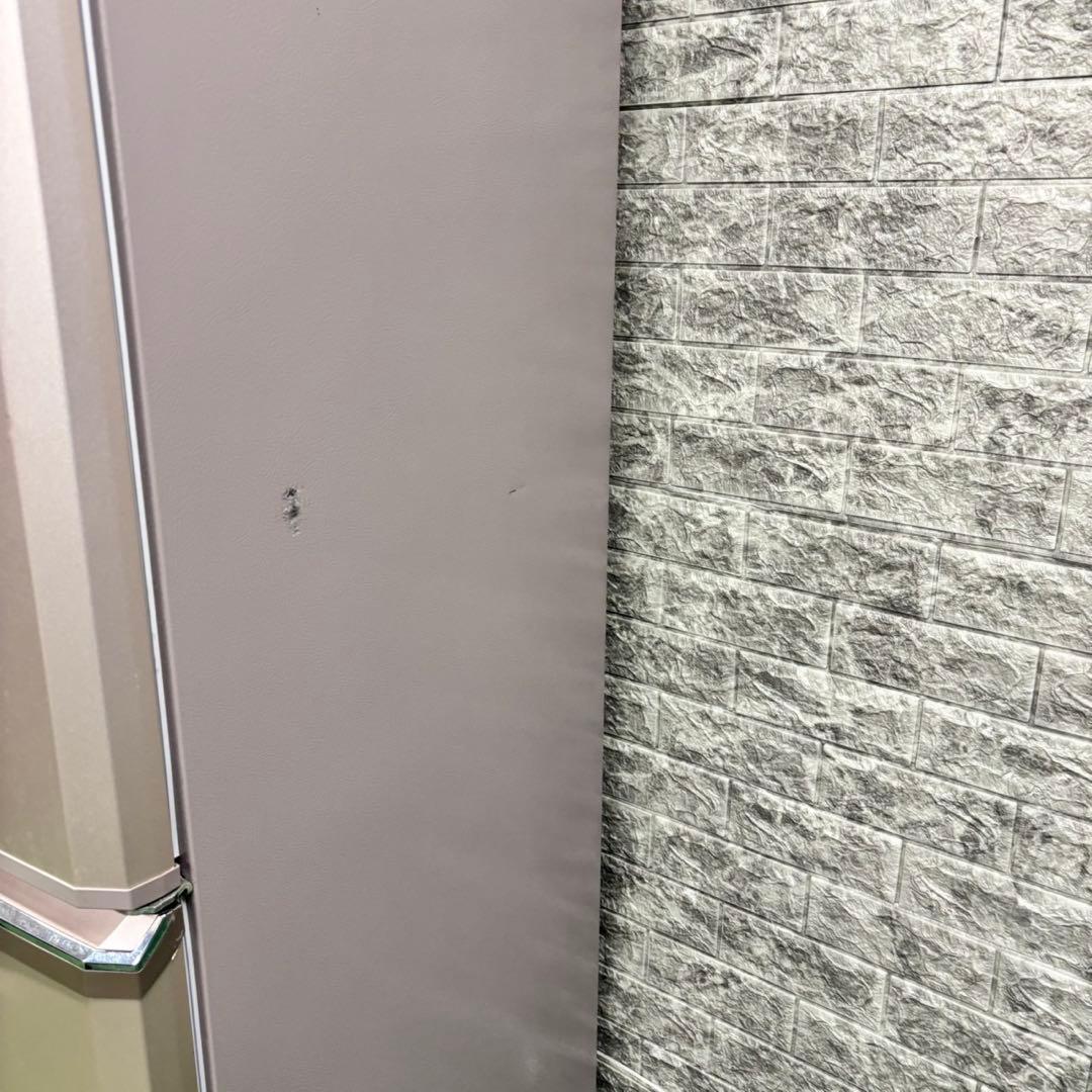 628 三菱　家庭用冷蔵庫　大型　自動製氷機付　保証込み　300L強