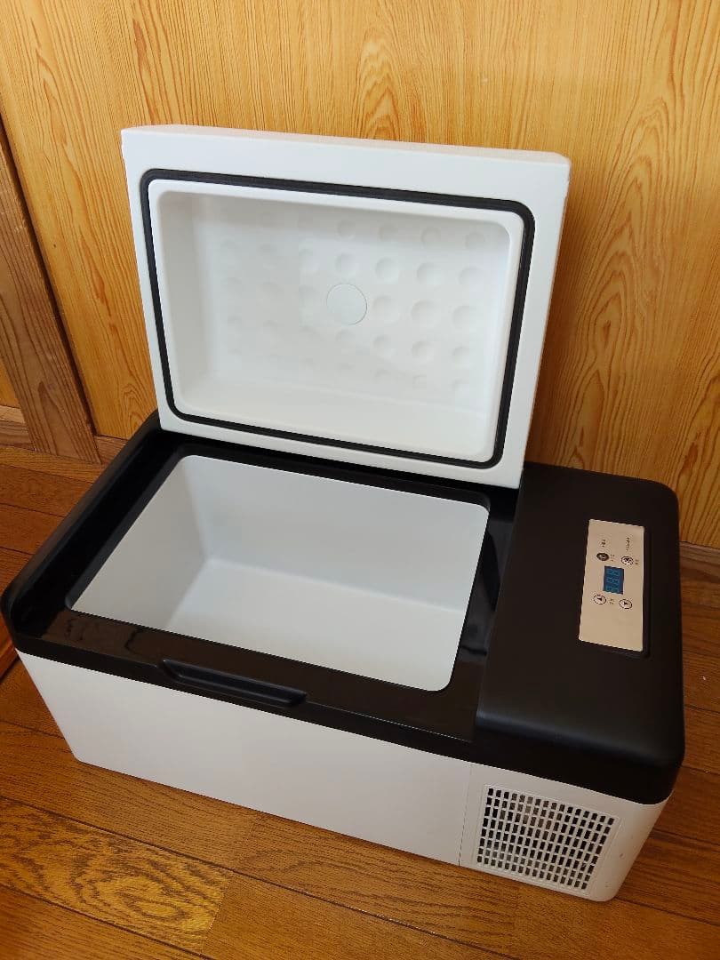 ベルソス VERSOS 車載冷蔵庫 ポータブル冷蔵庫 20L VS-CB020