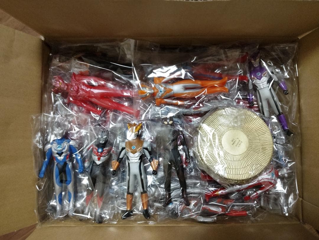 ウルトラマン怪獣まとめ売り　80個　フィギュア　ナース円盤　廃番　絶版　限定品