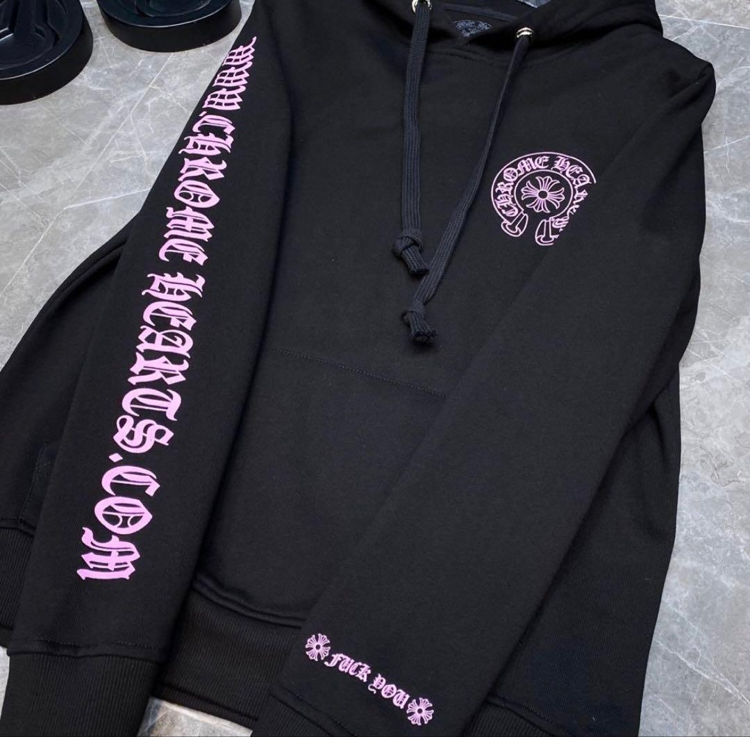 Chrome Hearts ブラックパーカー ピンクロゴ