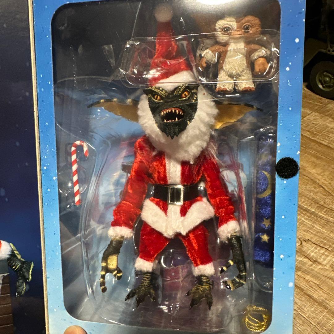 グレムリン　ストライプ　クリスマス　フィギュア