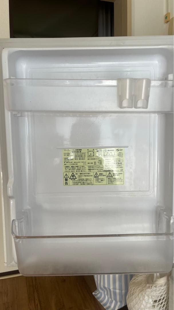 SHARP 冷蔵庫　SJ-D14ホワイト
