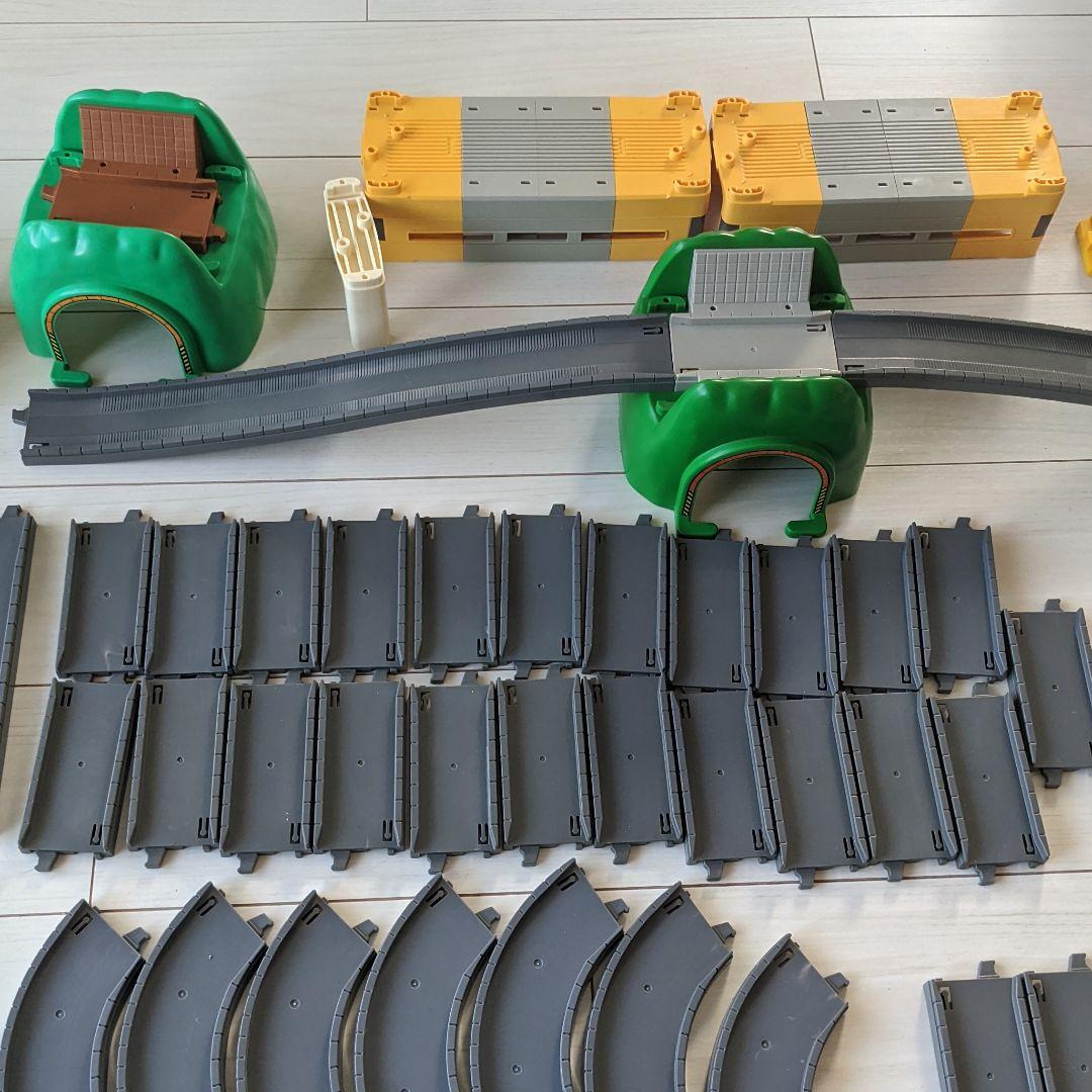 トミカプラレールワールド・モータートミカ用・プラロード・どうろ道路パーツ最終価格