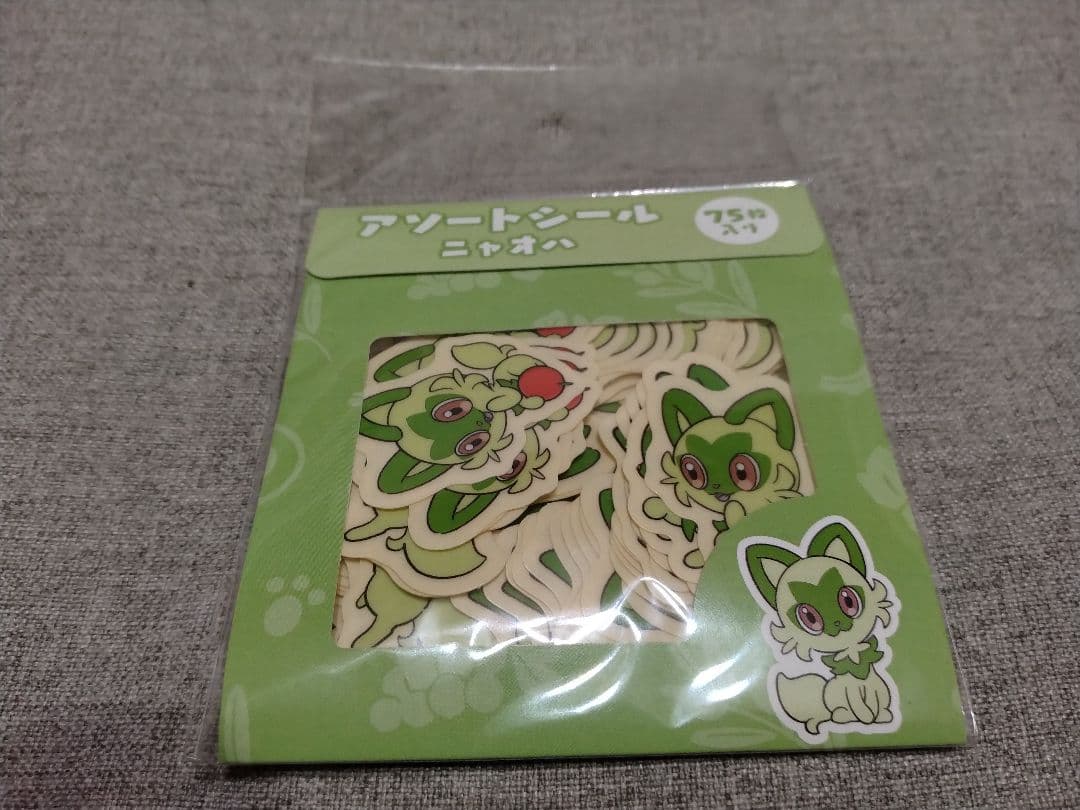 ニャオハ ステッカー ポケモンセンター - メルカリ