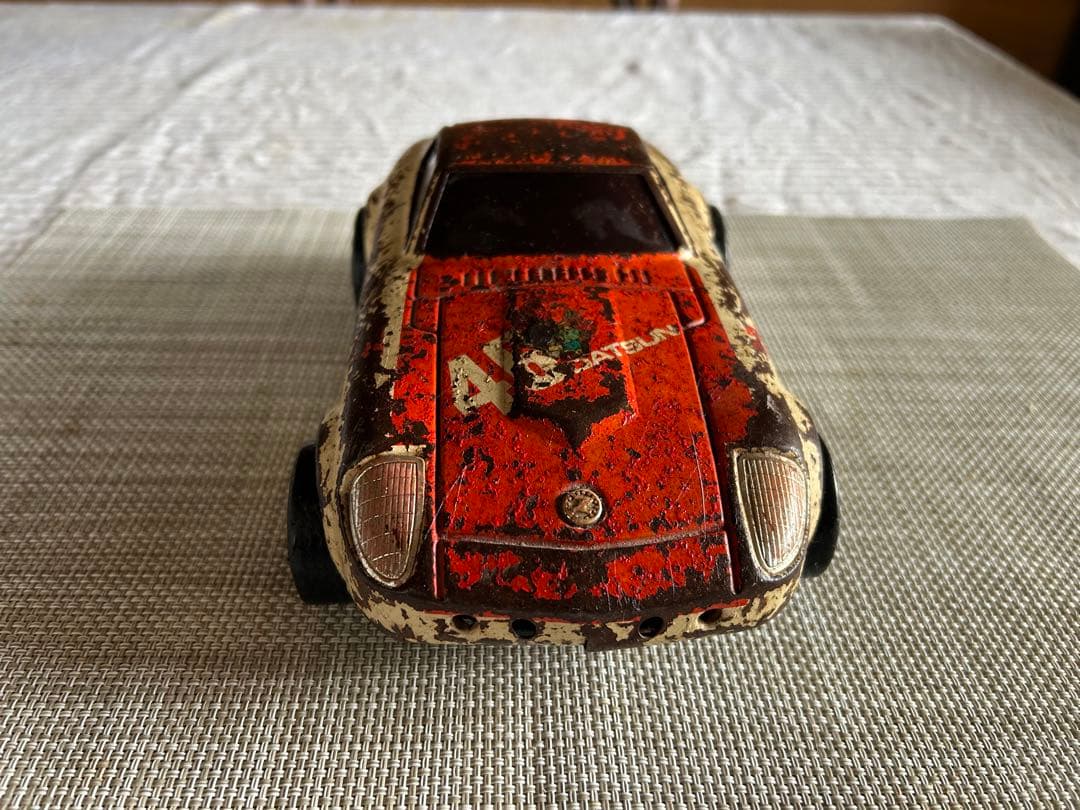 レトロ DATSUN Z ミニカー 赤/白