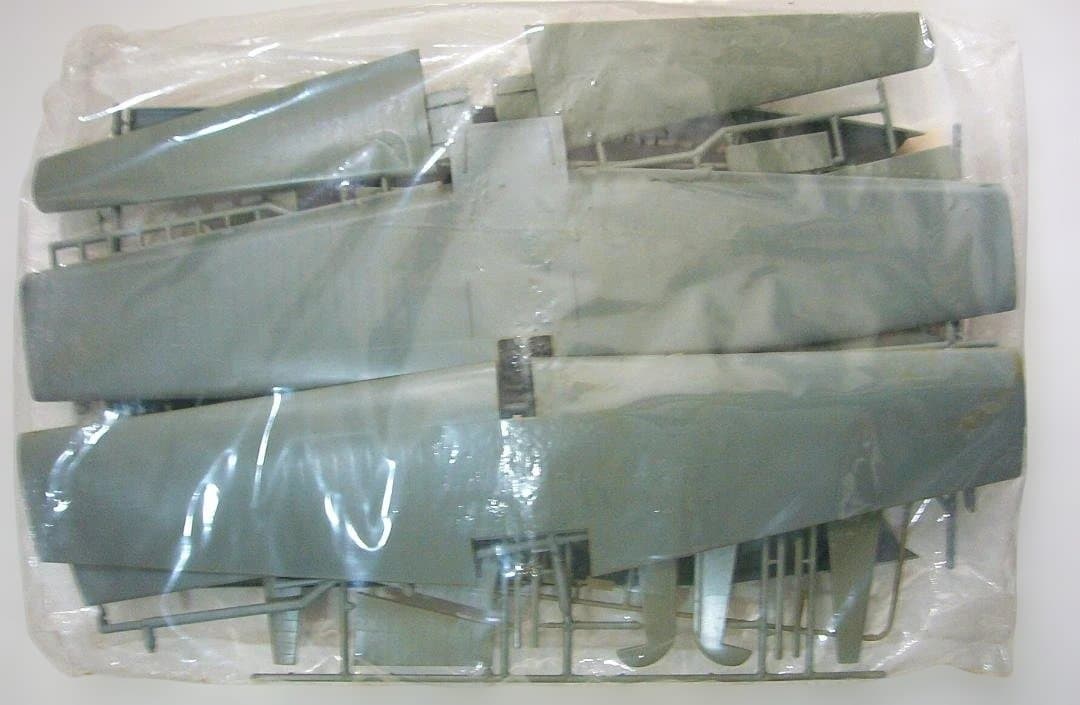 WWⅡ ドイツ軍用機 大型モデル GIGANT, STORCH 2個セット