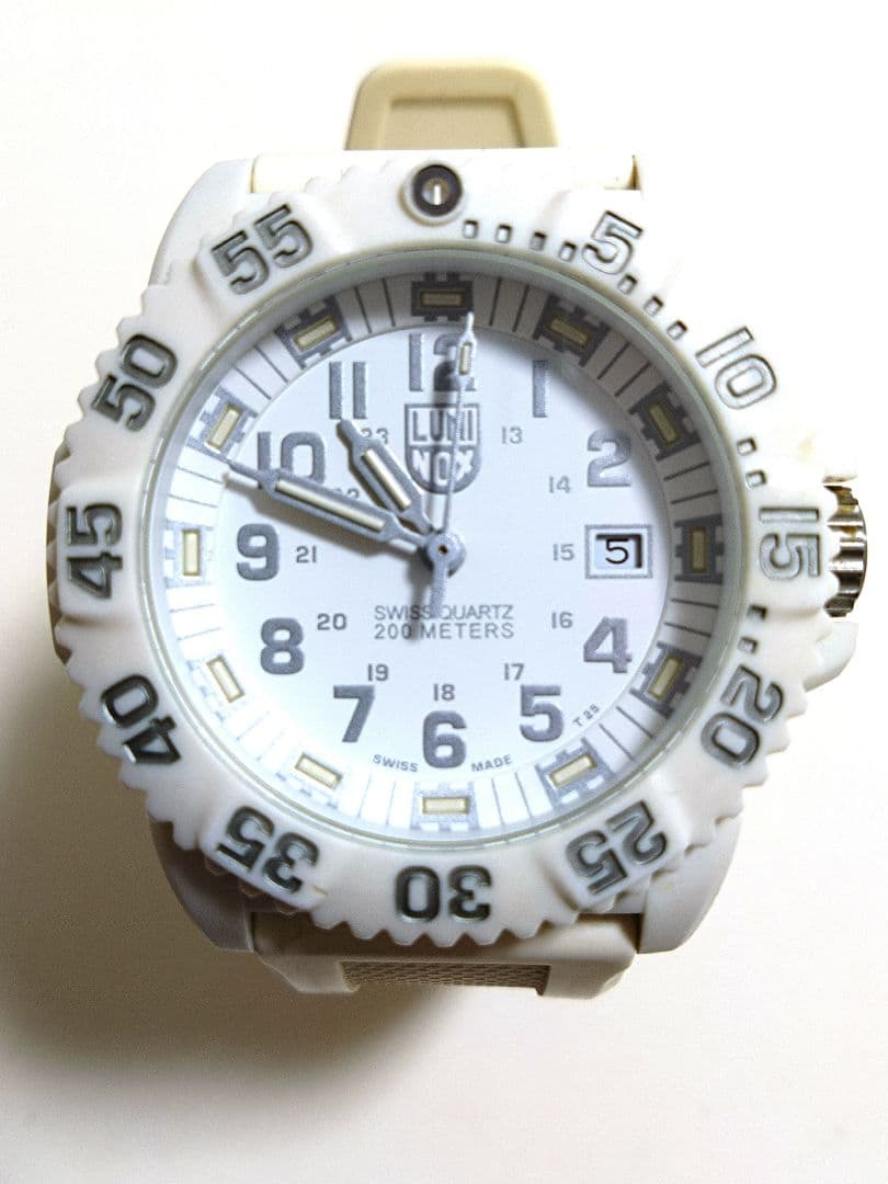 ■美品 LUMINOX 3057 カラーマーク ホワイトアウト 44mm