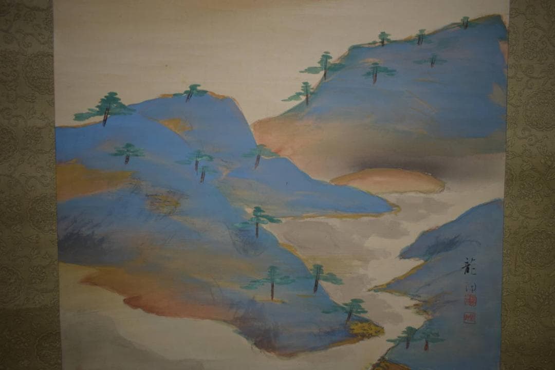 真作/蔦谷龍岬/朝陽/山水図/桐共箱付/布袋屋掛軸HJ-103