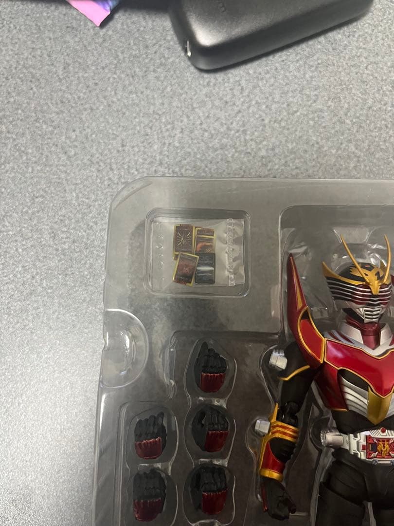 SHFiguarts 仮面ライダー龍騎サバイブ