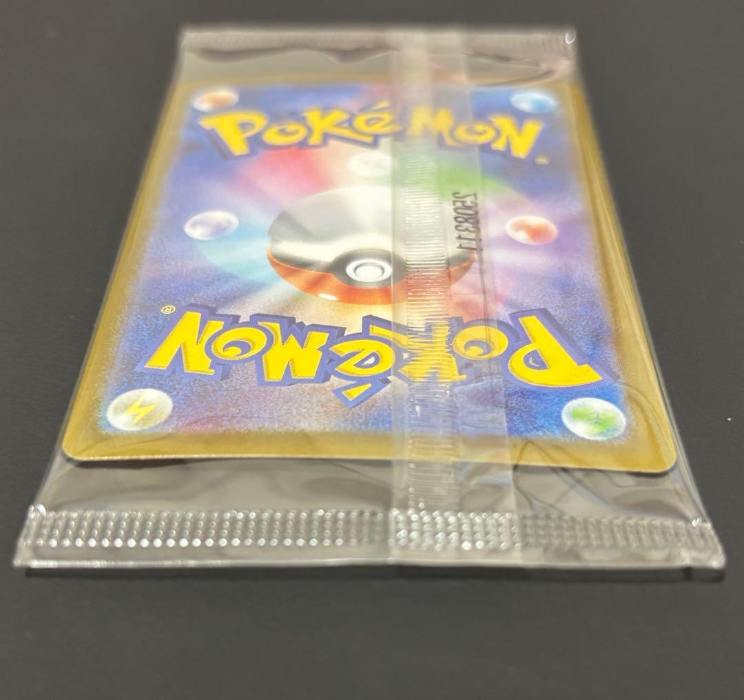 新品未開封 ビクティニ BWR 争奪戦プロモ ポケモンカード