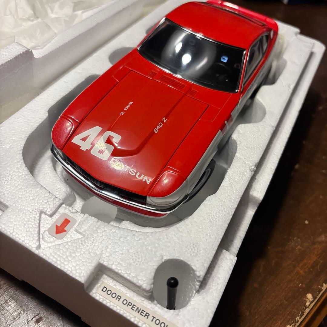 DATSUN 240Z ジョン・モートン仕様 1/18 最 安値 で