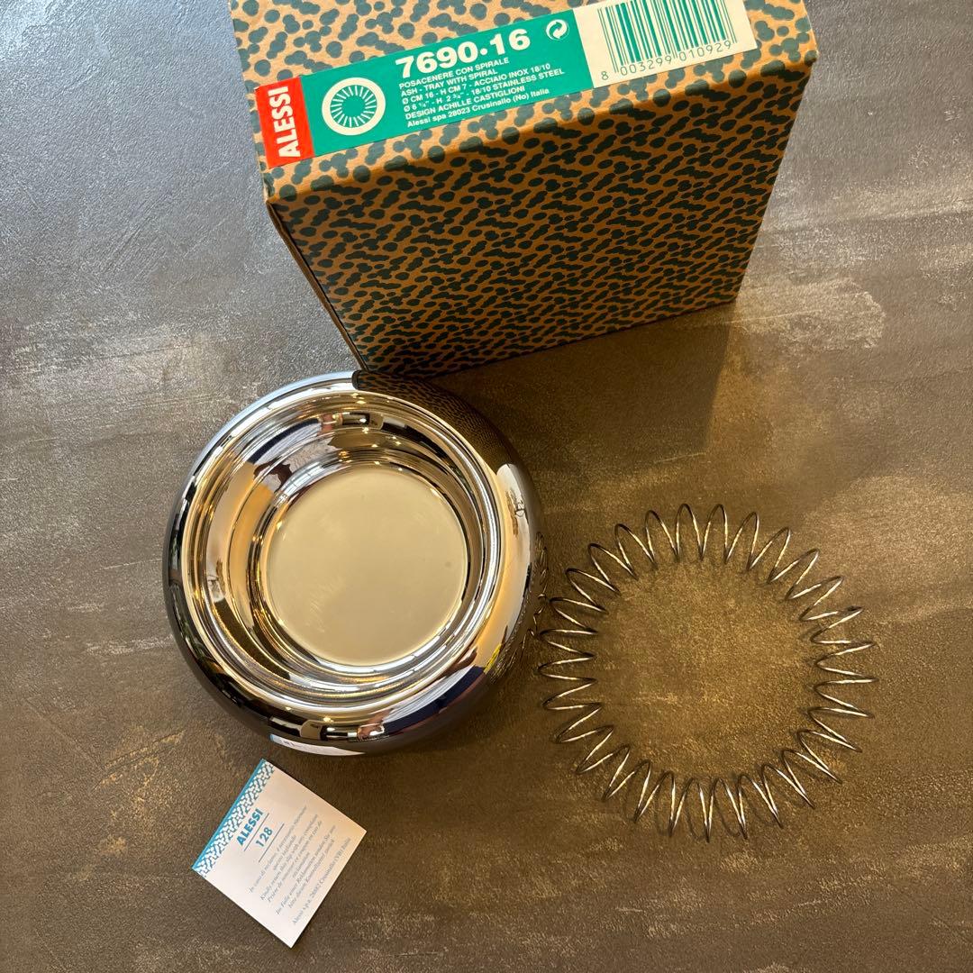 伊勢丹購入⭐︎ALESSI⭐︎アレッシィ スパイラルアッシュトレイ 小物入れ