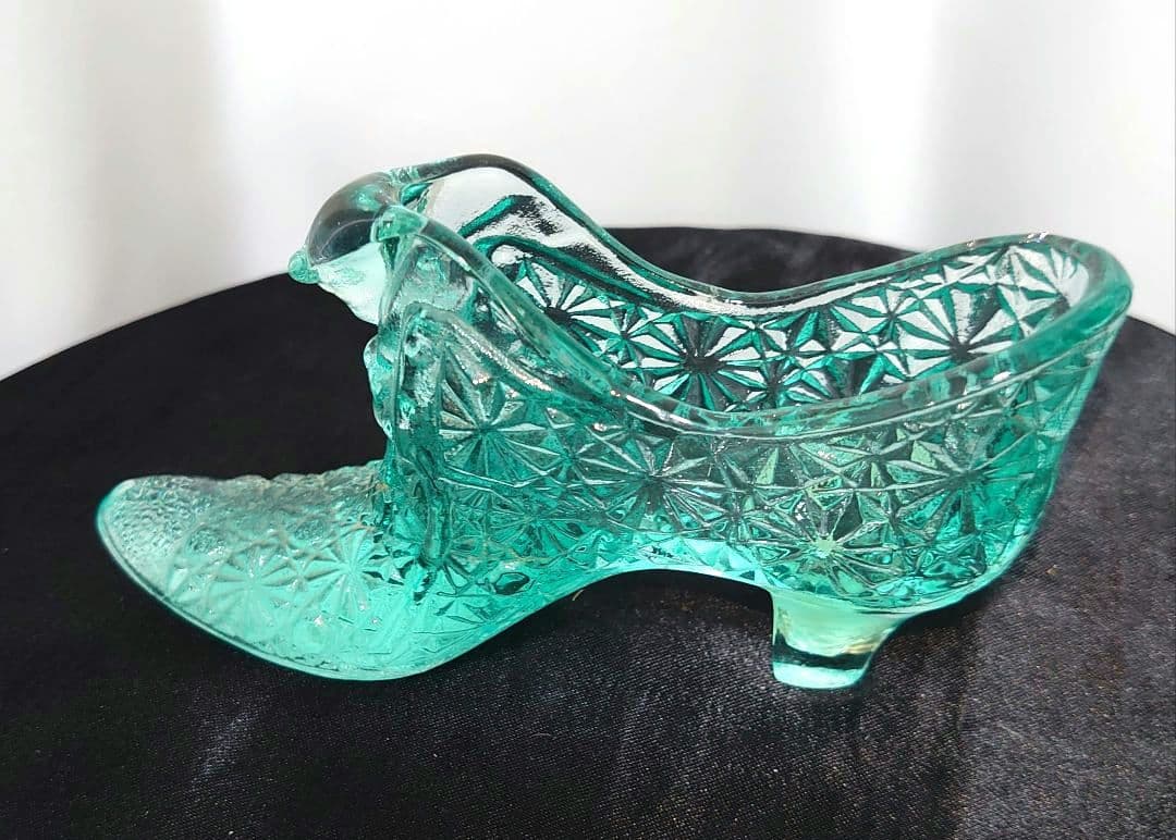 60 -70代 フェントン シューズ オパール ミルク デイジー柄 2つバラ売可