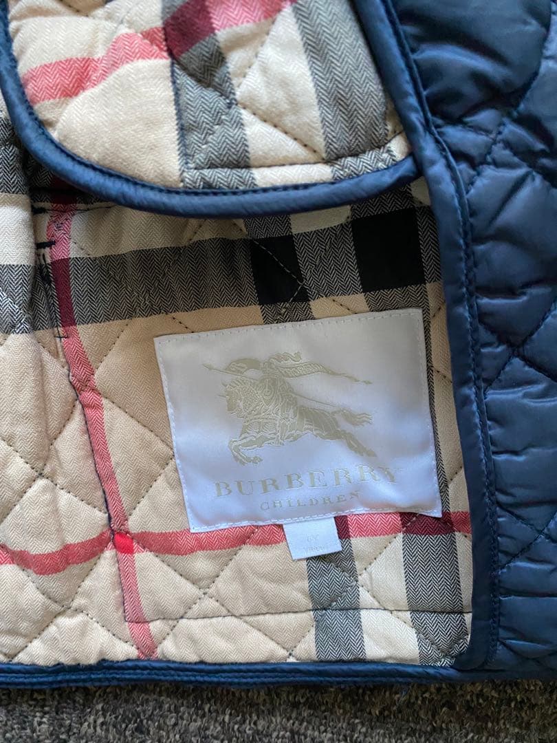 バーバリー 中綿キルティングジャケット 6Y Burberry バーバリー
