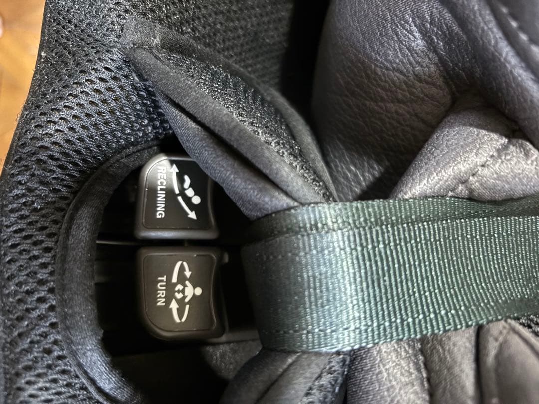 Combi　コンビ　チャイルドシートISOFIX　CG-CIG 幌なしタイプ