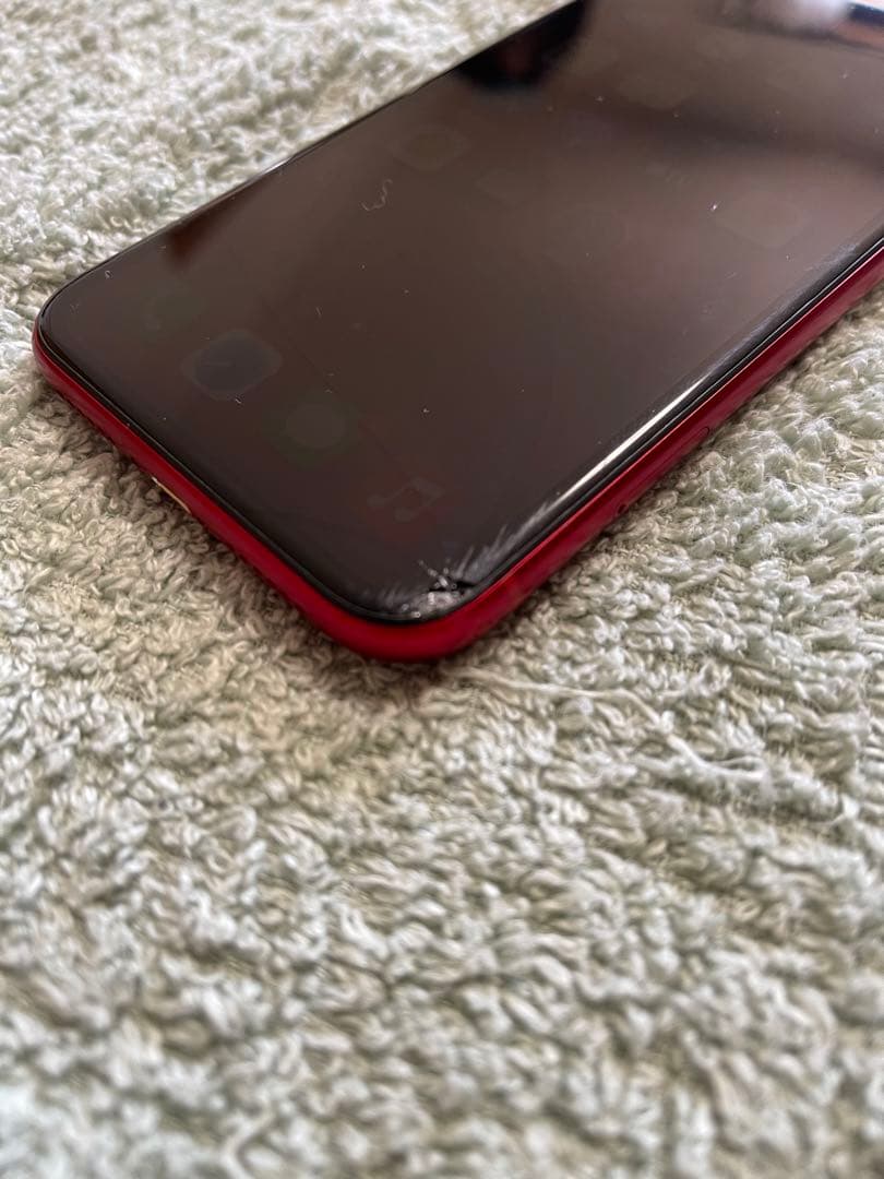 Apple iPhone XR レッド 本体 64GB 画面割れ 初期化済み Apple iPhone