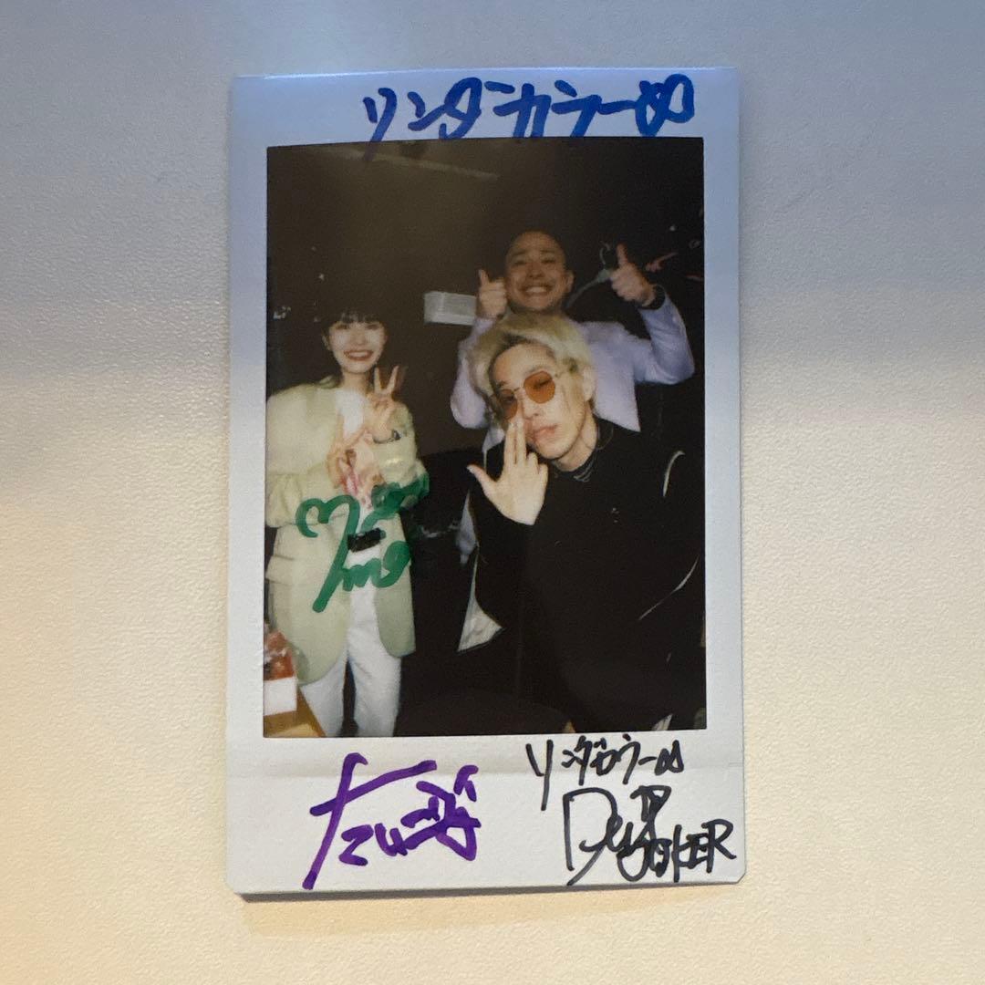 リンダカラー∞ チェキ 直筆 サイン入り - メルカリ