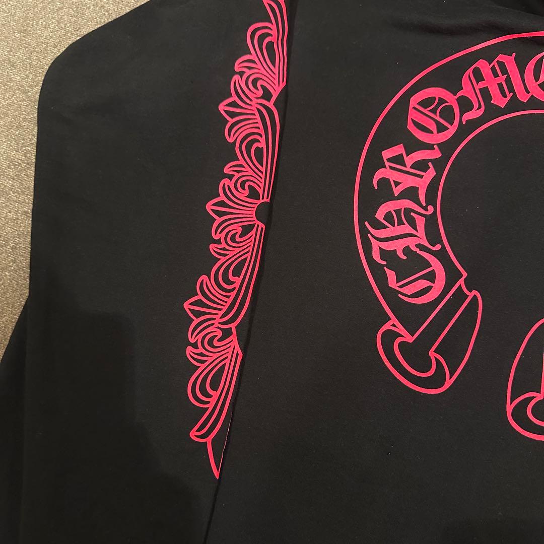 【新品正規品】新作希少クロムハーツ ジップパーカー 黒/ピンク　XLサイズ