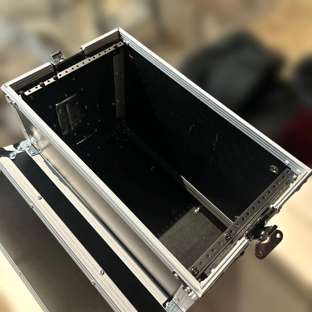 大型アルミケース 音楽・配信機材 トランク 移動 保管用に