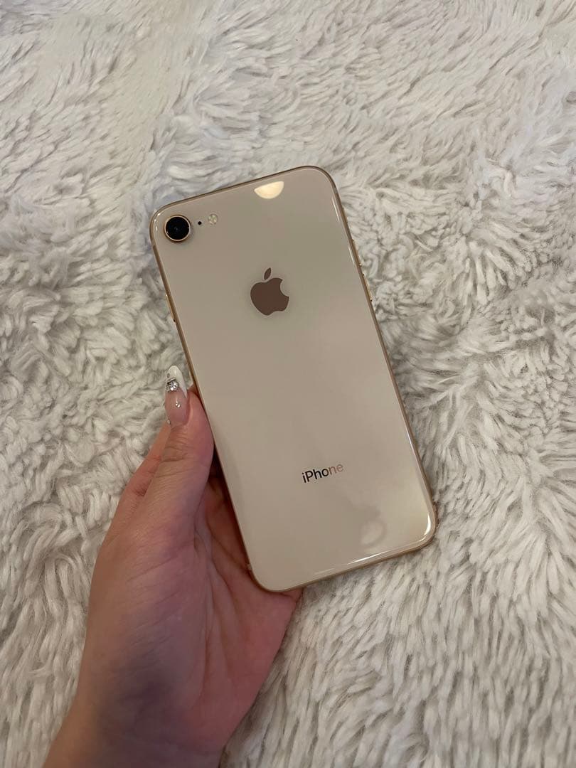 iPhone 8 ゴールド 64 GB SIMフリー シリーズ:iPhone機種名:iPhone 8