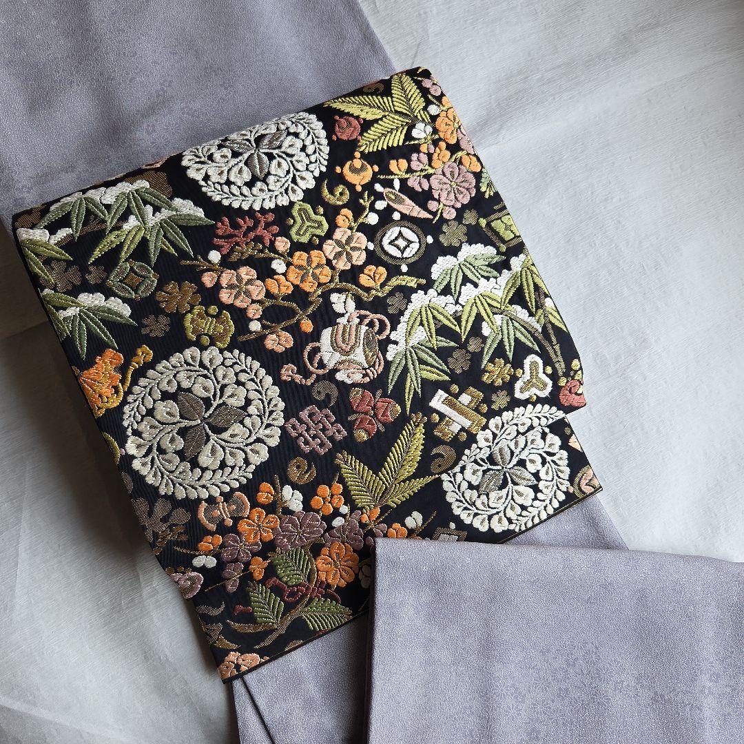 ハレの日に 宝尽くしと雪持ち松竹梅柄 唐織の袋帯