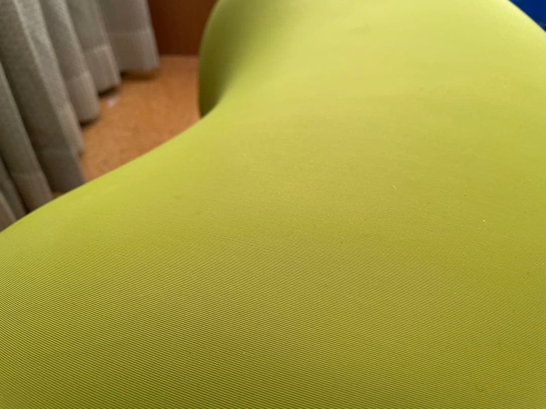 タトビーン　バレリイタリア　スツール