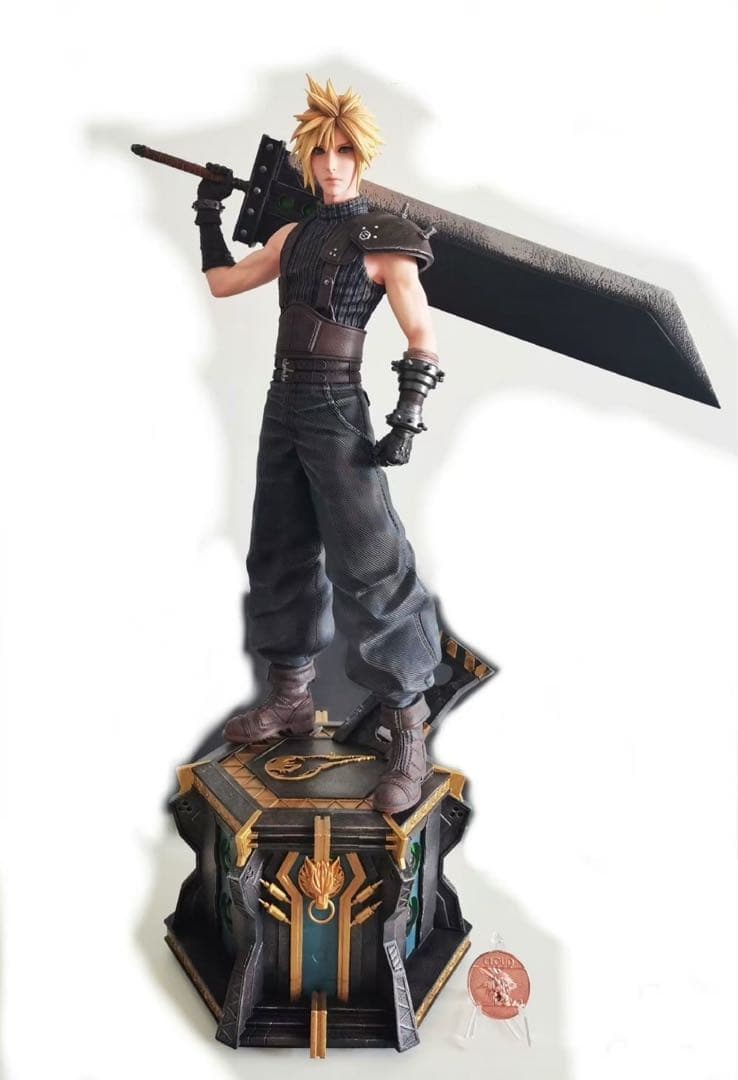 ファイナルファンタジー Ⅶ クラウド・ストライフ フィギュア ガレージ