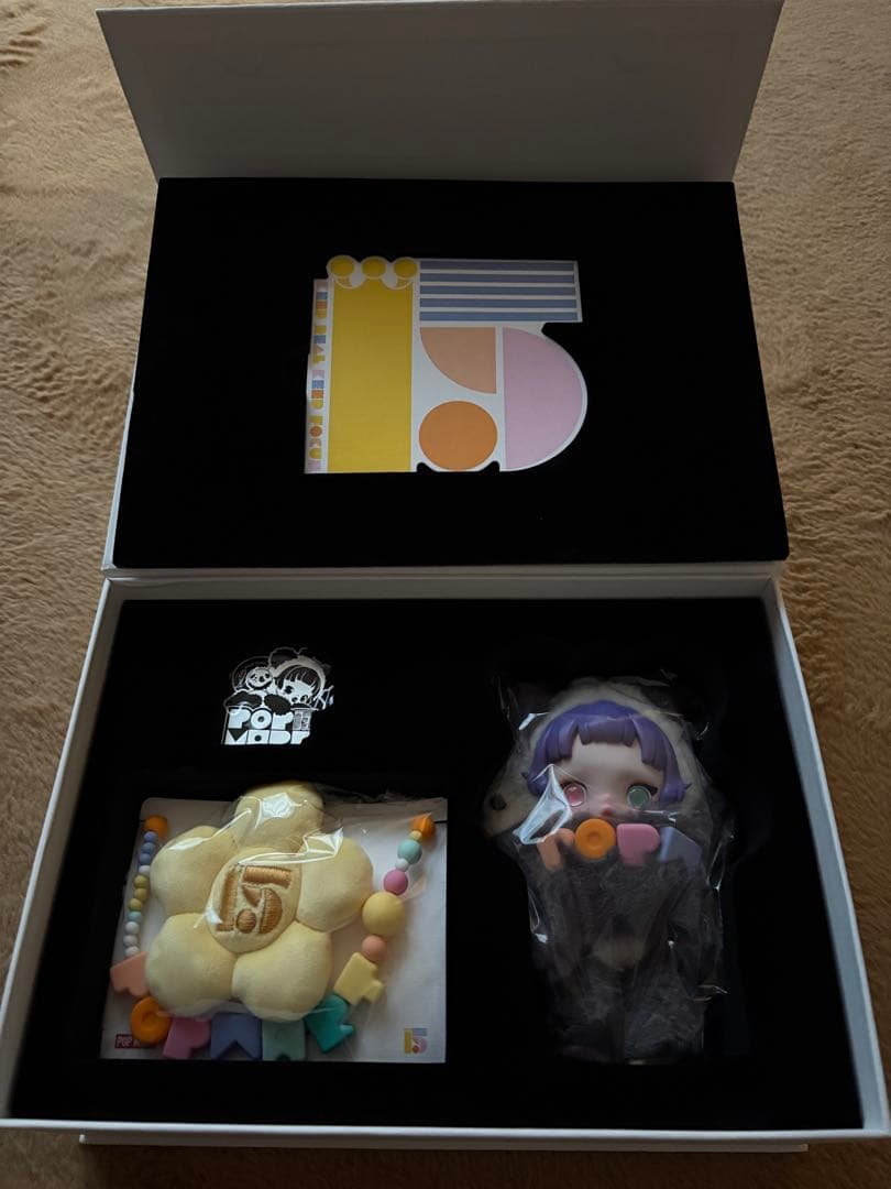 ポップマート15周年記念 従業員限定スカルパンダ スニダン鑑定済み‼️ ポップマート15周年記念 従業員限定スカルパンダ SKULLPANDA未開封