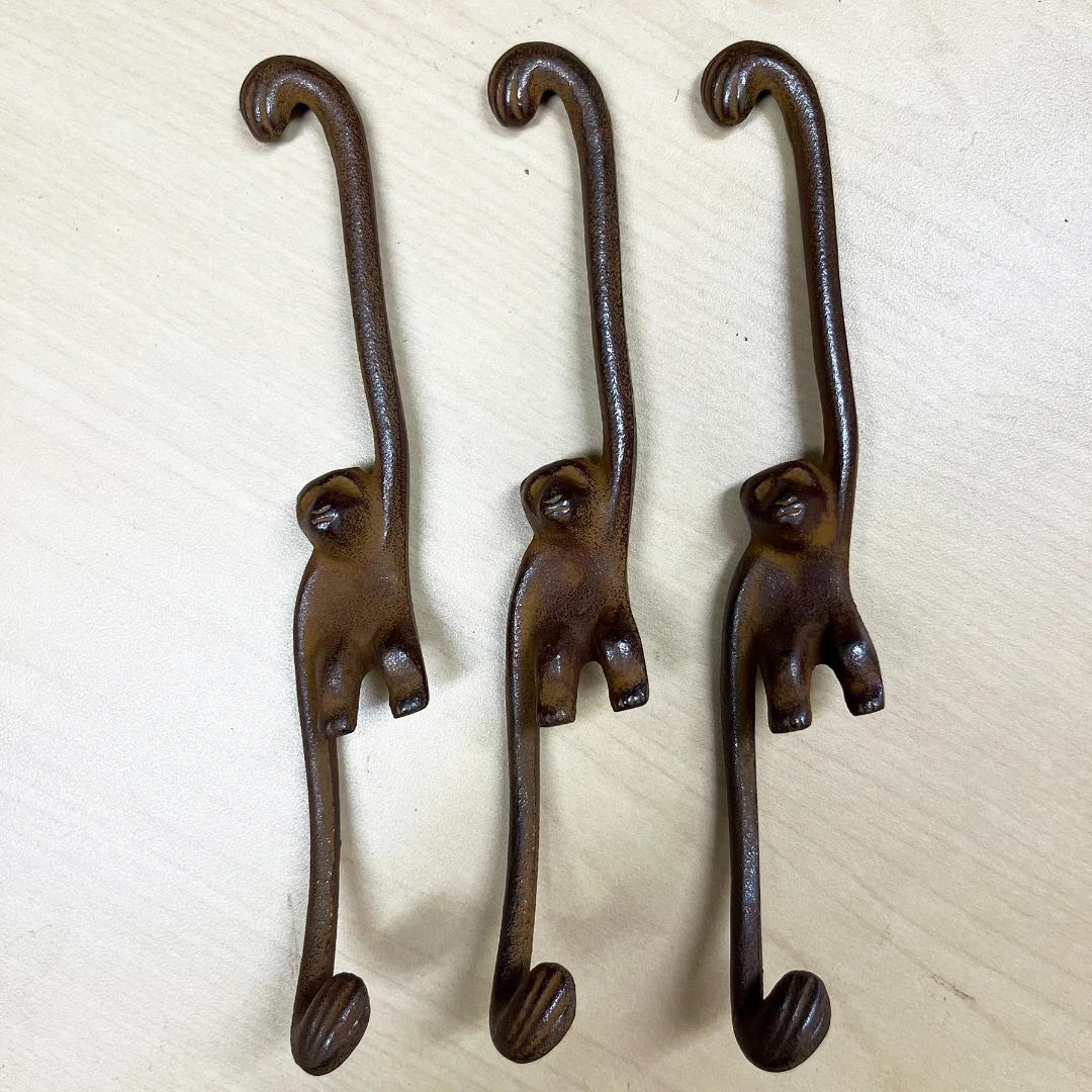 南部鉄器 昭和47年当時物 吊り花器 吊花瓶 三日月 猿手 盛岡 岩鋳 吊花