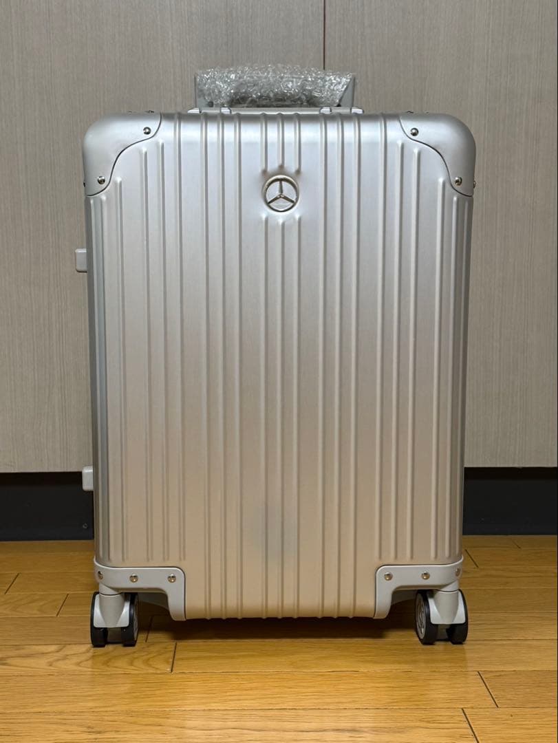 メルセデスベンツ アルミスーツケース シルバー キャリーケース - メルカリ